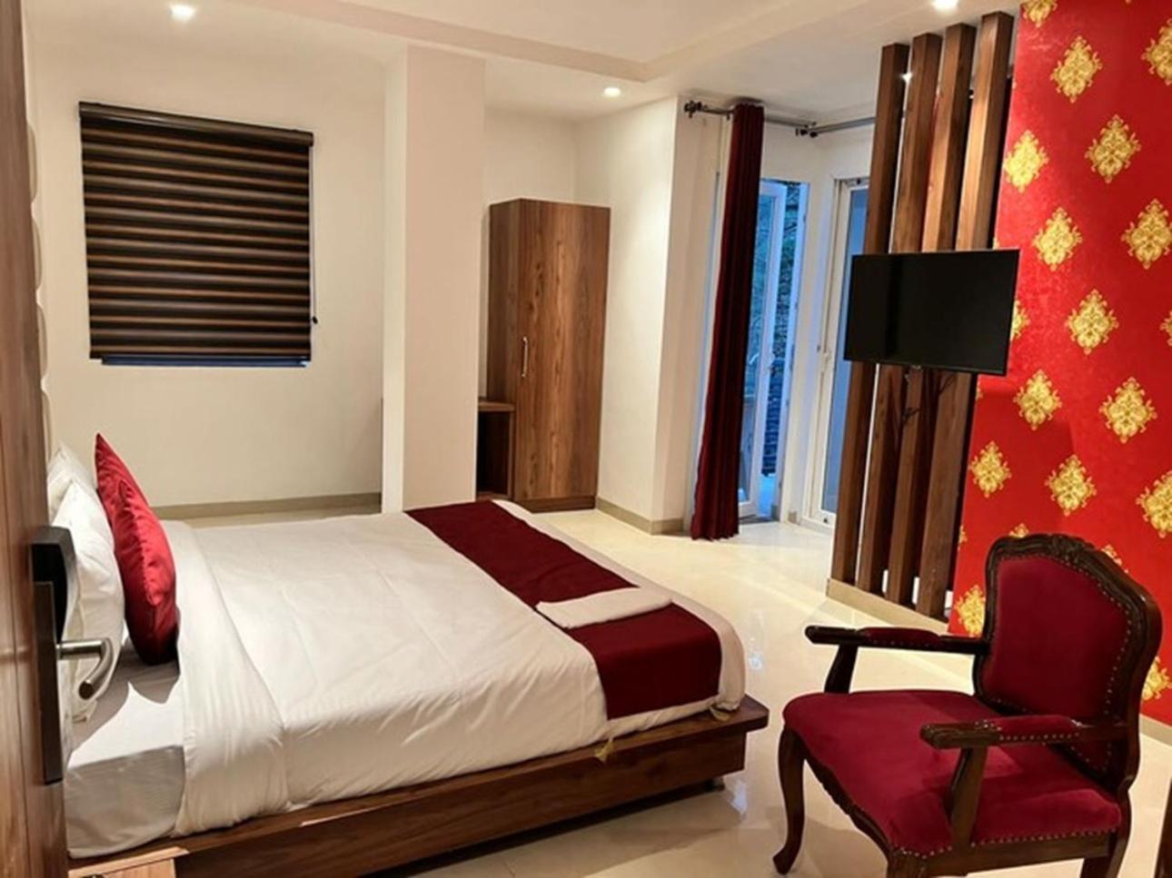 Rr Hotel & Resort Dharamshala Ngoại thất bức ảnh