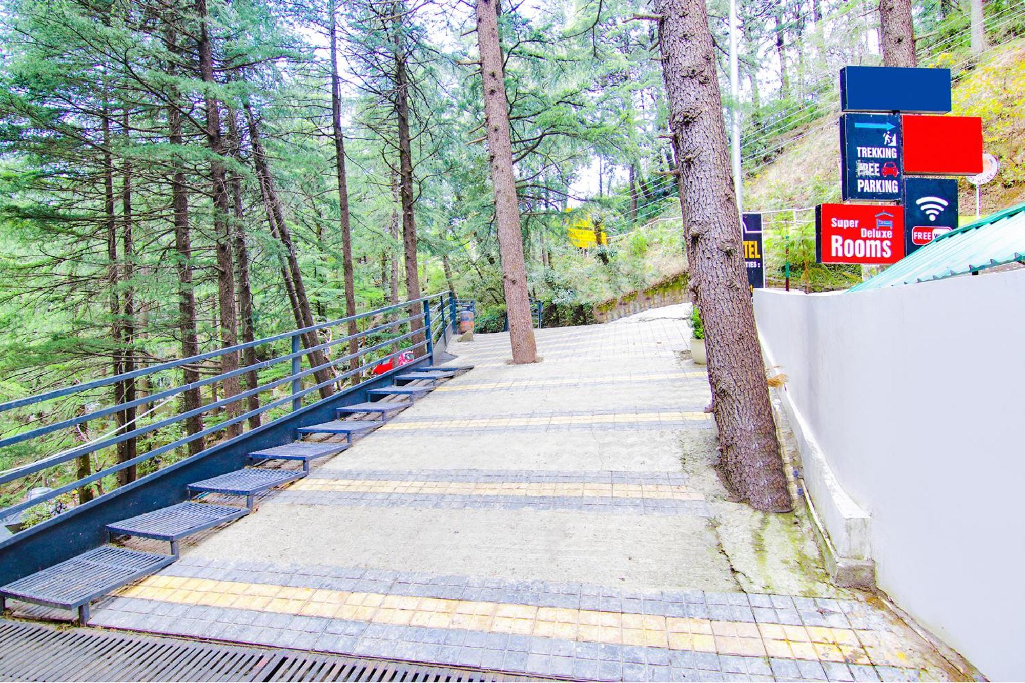 Rr Hotel & Resort Dharamshala Ngoại thất bức ảnh