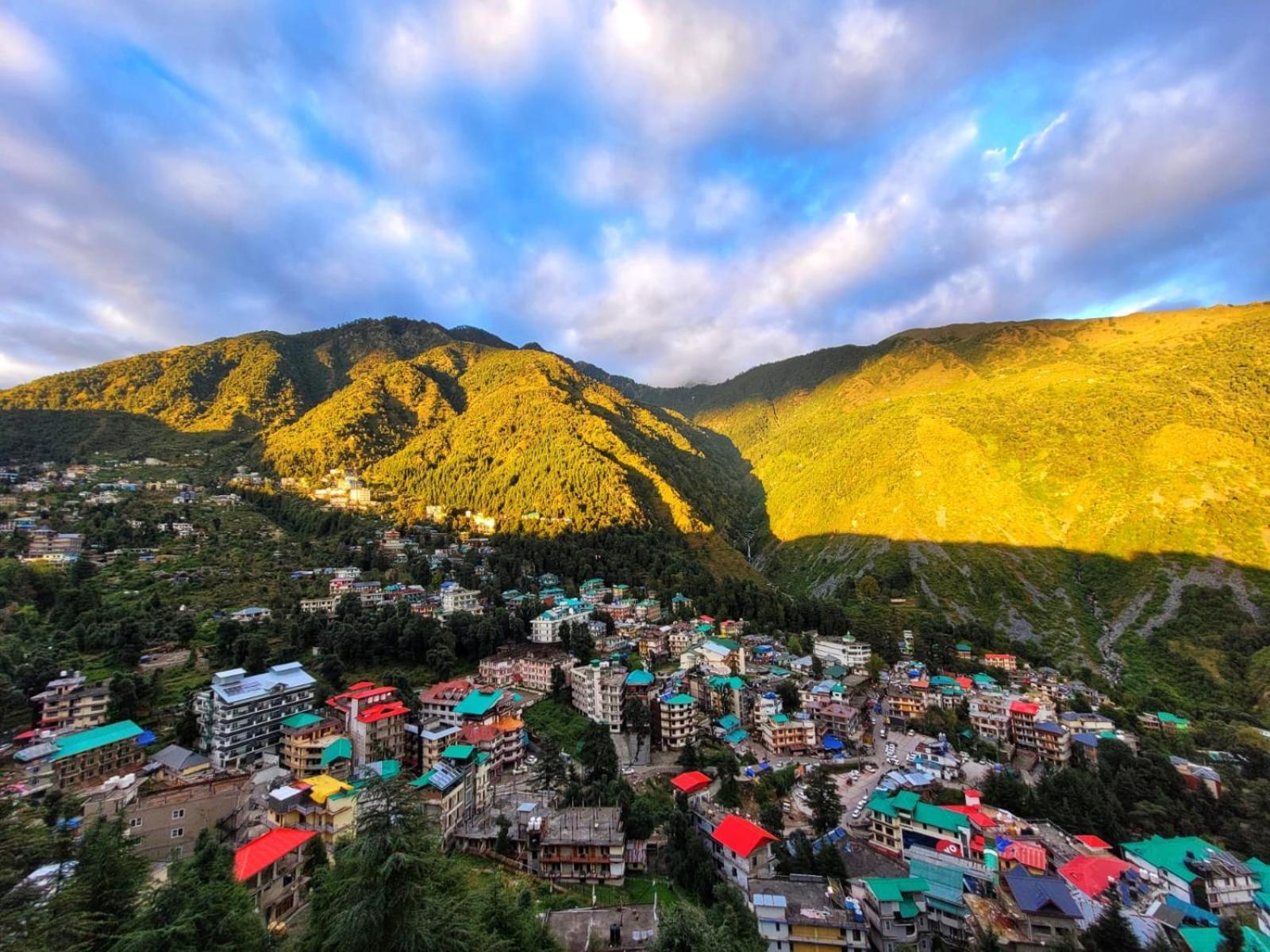 Rr Hotel & Resort Dharamshala Ngoại thất bức ảnh