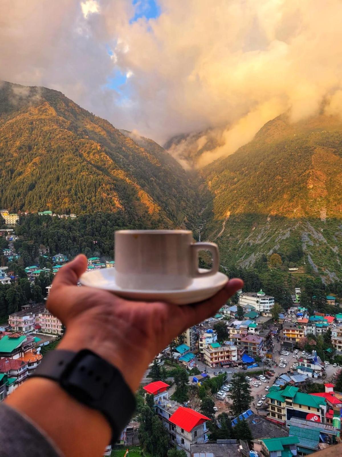 Rr Hotel & Resort Dharamshala Ngoại thất bức ảnh